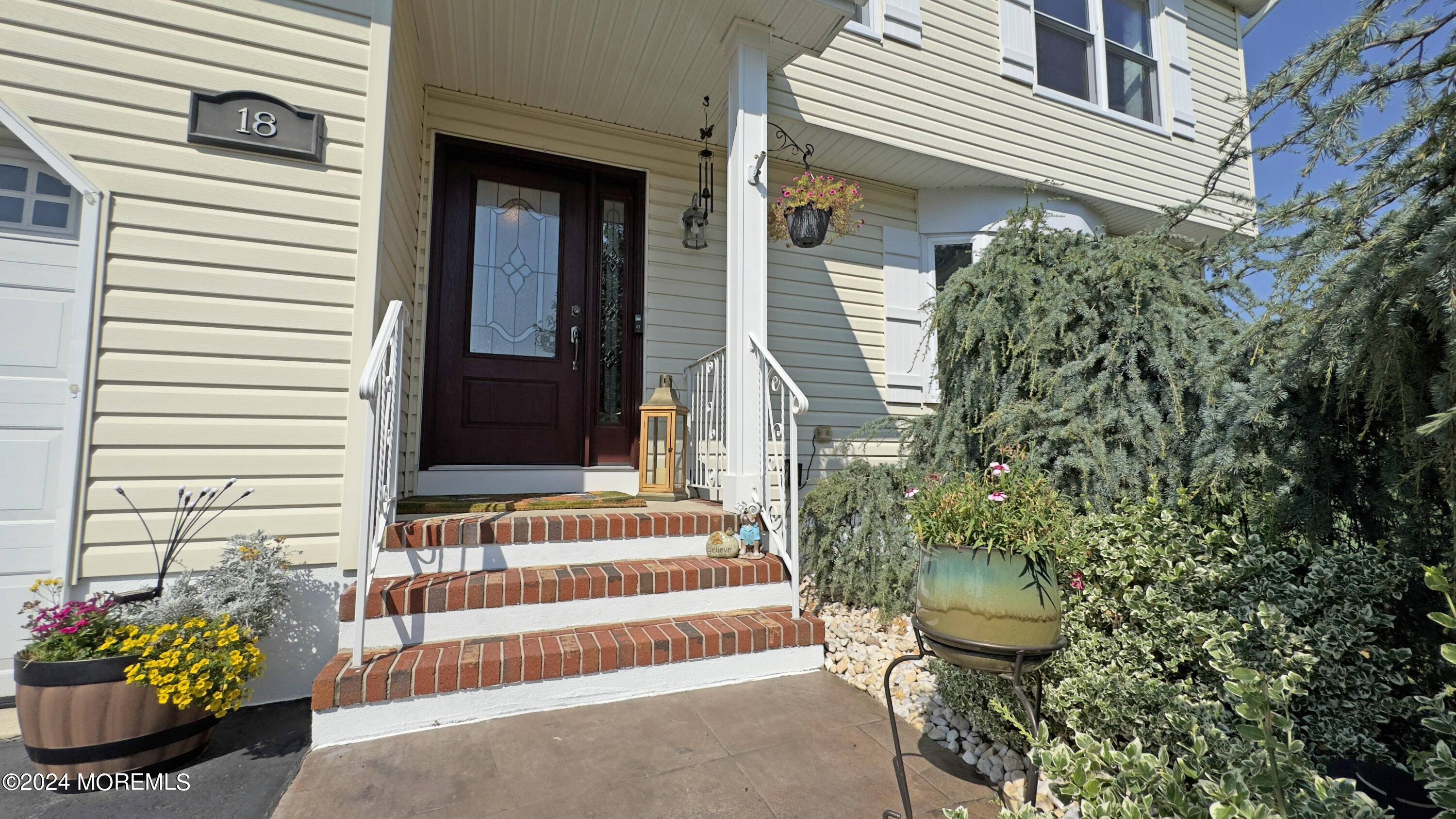Howell, NJ 07731,18 Jacob Drive