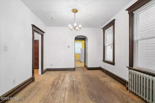 Perth Amboy, NJ 08862,179 State Street