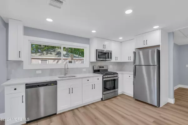Waretown, NJ 08758,82 Lighthouse Drive