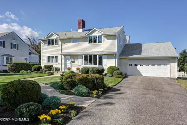 219 Neptune Place, Sea Girt, NJ 08750