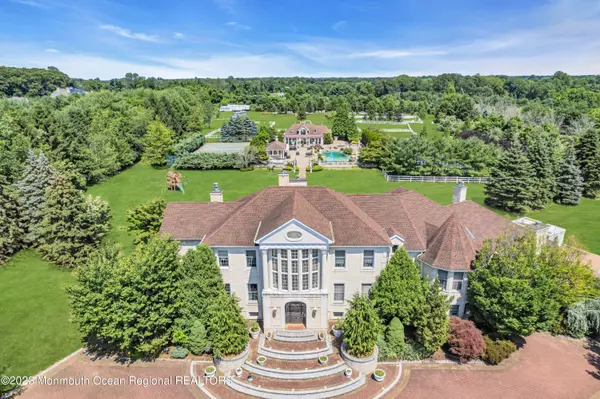 Colts Neck, NJ 07722,2 Bluebell Road