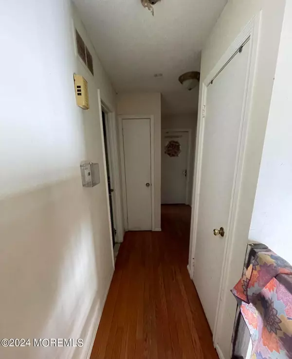 Lakewood, NJ 08701,1261 Medina Road