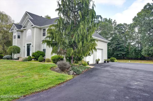 Jackson, NJ 08527,3 Meadowlark Court