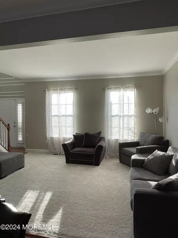 Jackson, NJ 08527,15 Wintergreen Court