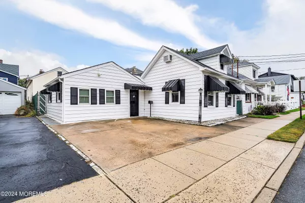 35 Raritan Avenue, South River, NJ 08882