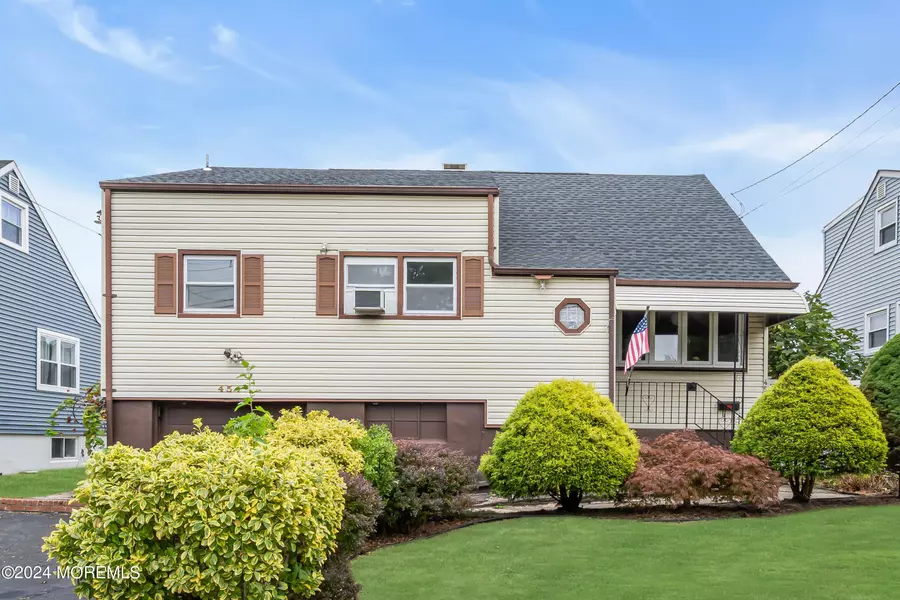 454 Ford Avenue, Fords, NJ 08863
