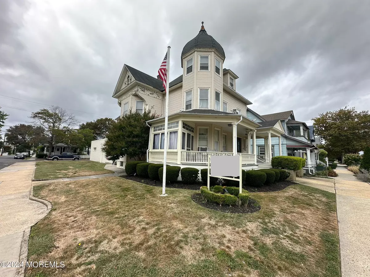 Ocean Grove, NJ 07756,118 Main Avenue