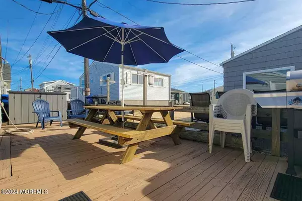 Lavallette, NJ 08735,31 E Bonita Way
