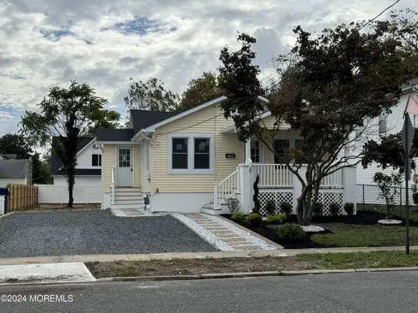 Neptune Township, NJ 07753,1304 8th Avenue