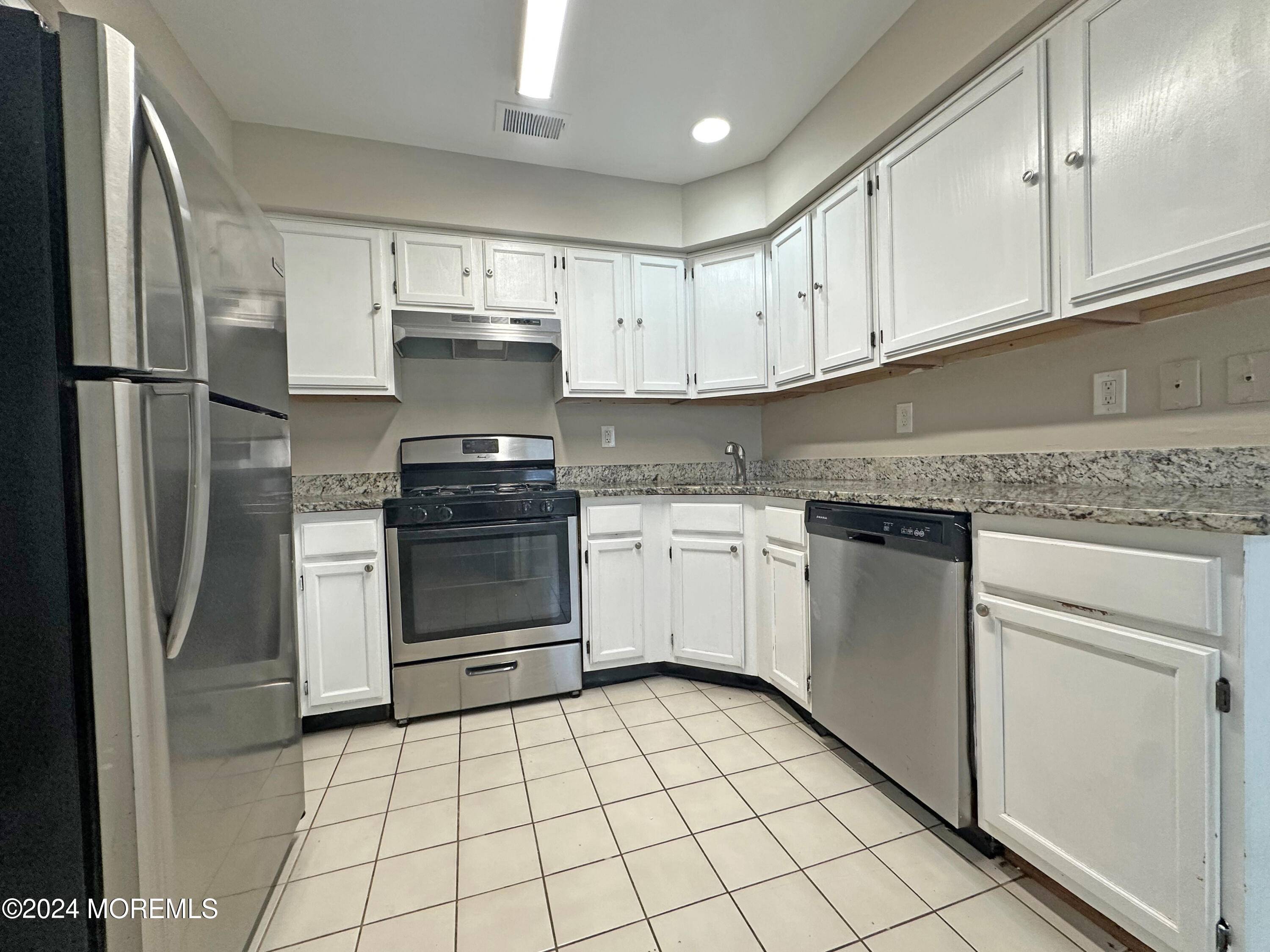 Freehold, NJ 07728,15 Browning Court