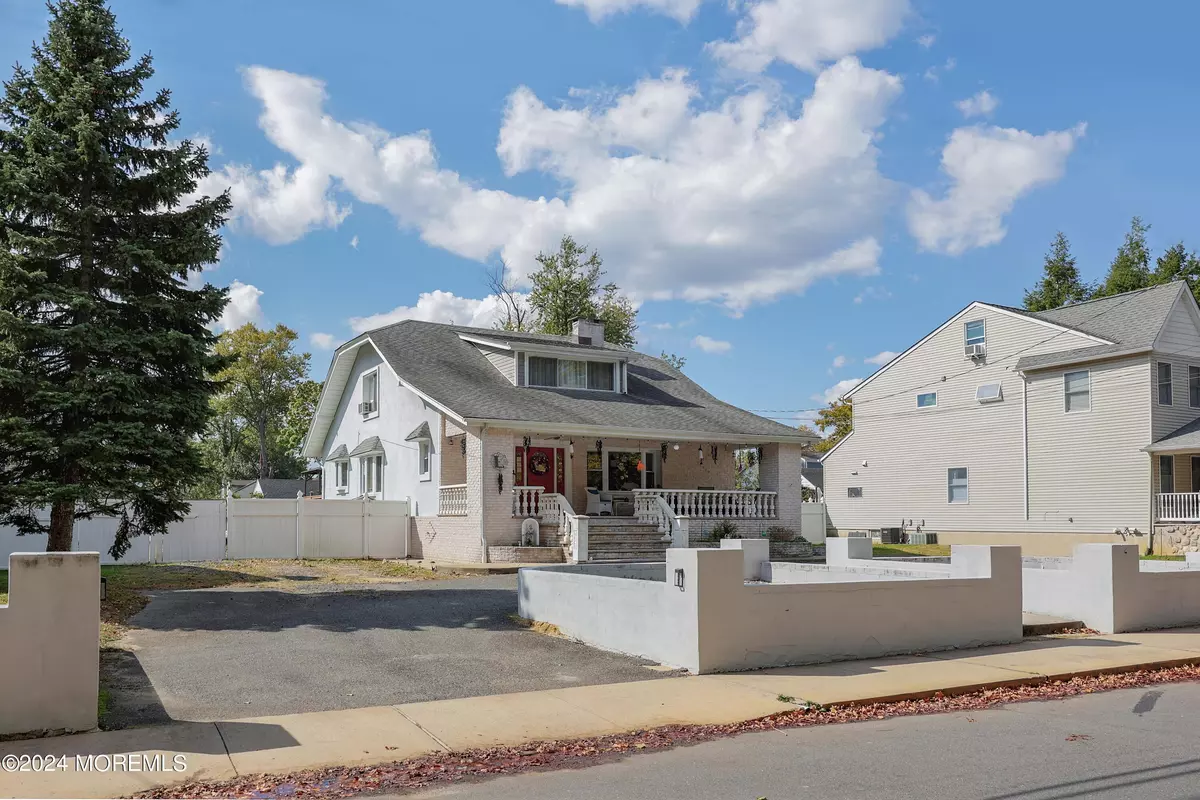 Keyport, NJ 07735,276 Main Street