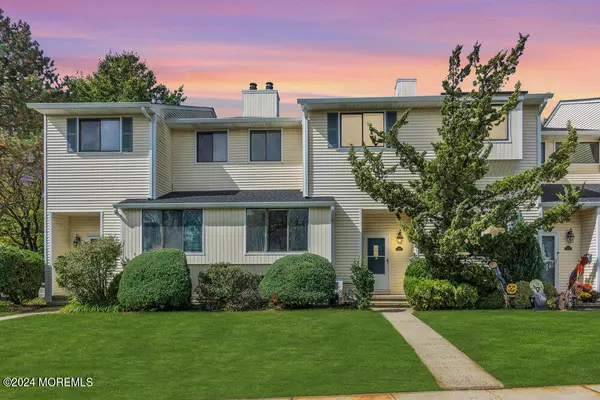 Middletown, NJ 07748,412 Middlewood Road