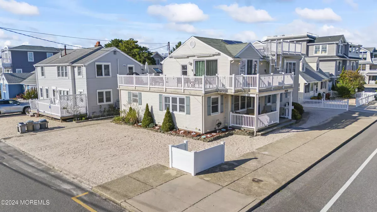 Beach Haven, NJ 08008,1600 Atlantic Avenue