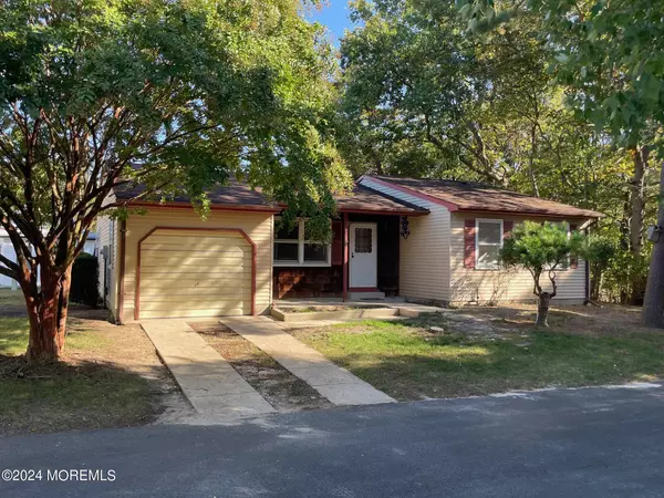 53 Chelsea Drive #73, Manchester, NJ 08759