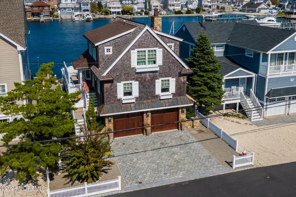 264 Harbor Court, Lavallette, NJ 08735