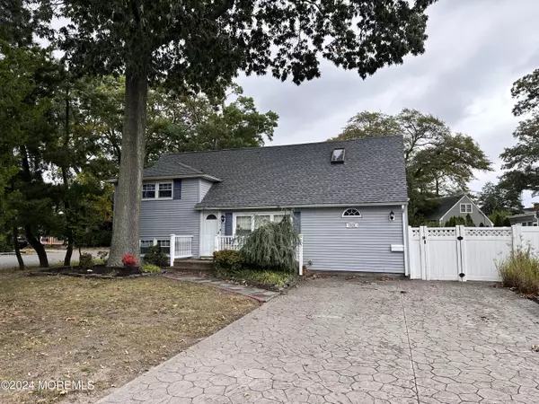 1126 Roe Avenue, Point Pleasant, NJ 08742