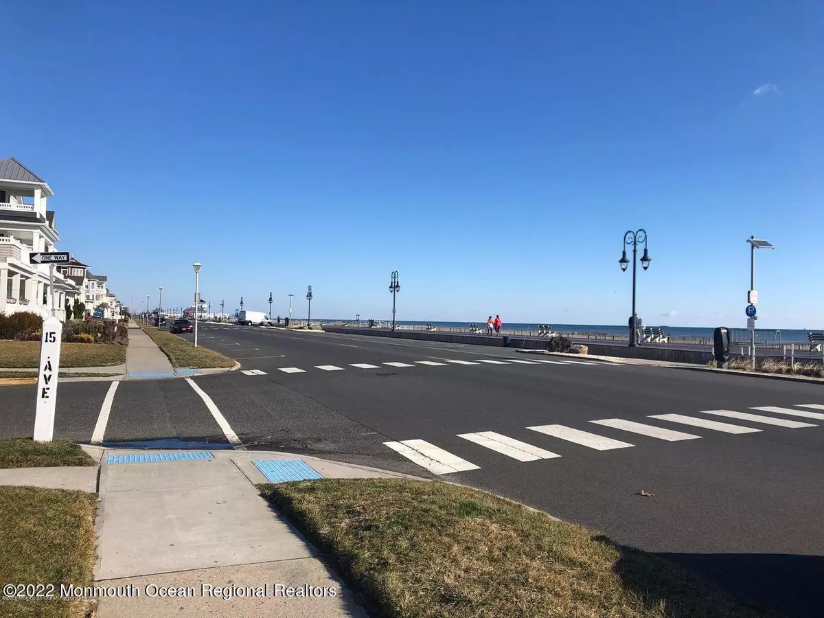 Belmar, NJ 07719,1501 Ocean Avenue #1W