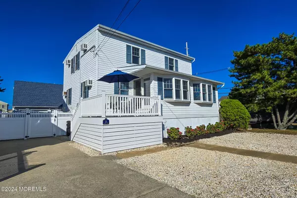 115 Guyer Avenue, Lavallette, NJ 08735