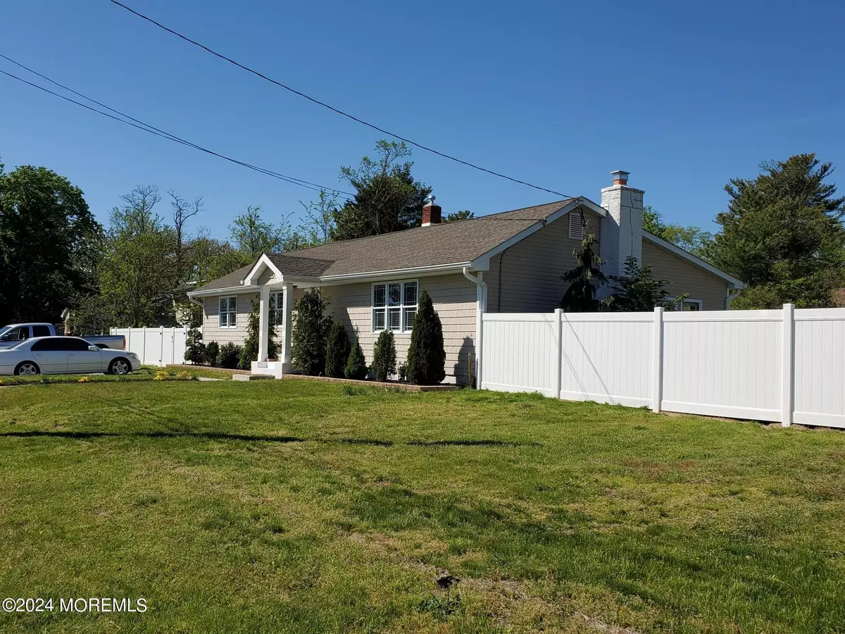 Linwood, NJ 08221,510 Barr Avenue