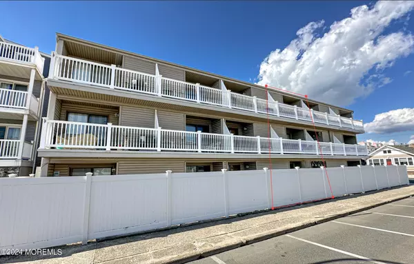 Seaside Heights, NJ 08751,15 Carteret Avenue #3