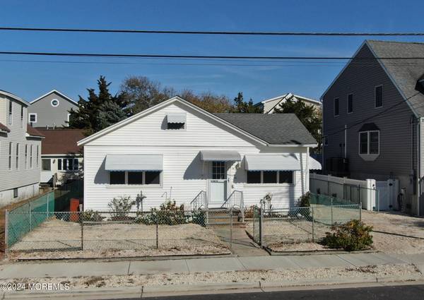 110 G Street, Seaside Park, NJ 08752