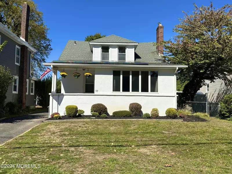 92 Pinckney Road, Red Bank, NJ 07701