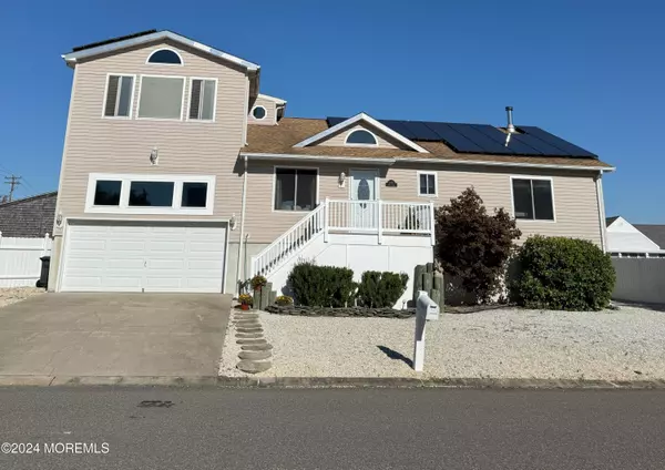Manahawkin, NJ 08050,100 Hope