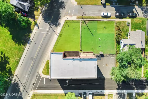 Keansburg, NJ 07734,121 Main Street