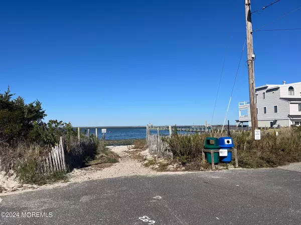 Long Beach Twp, NJ 08008,25 Joan Road