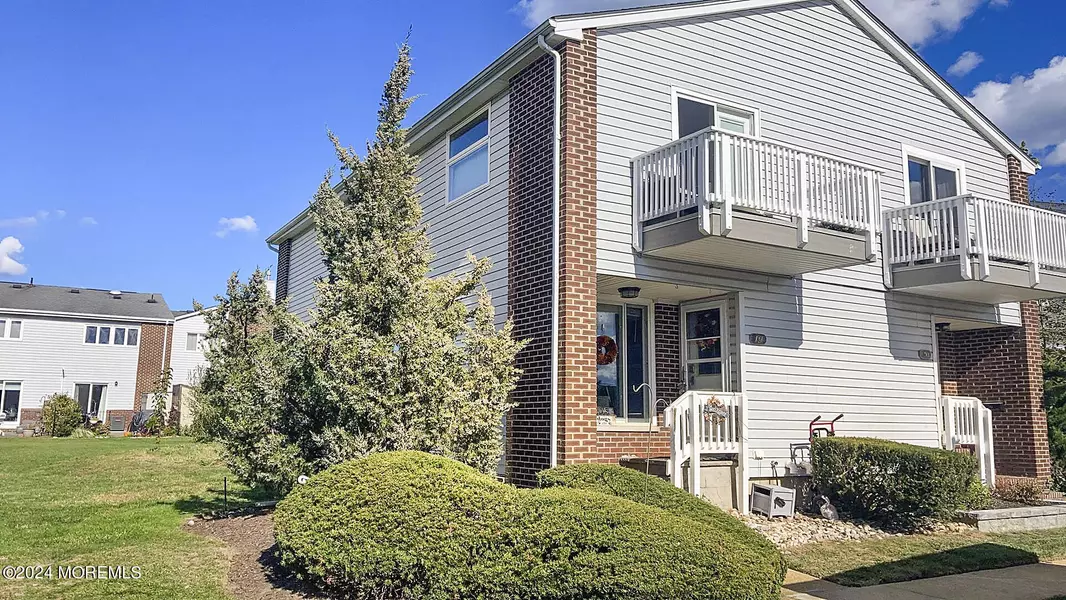 25 Meadow Avenue #19, Monmouth Beach, NJ 07750