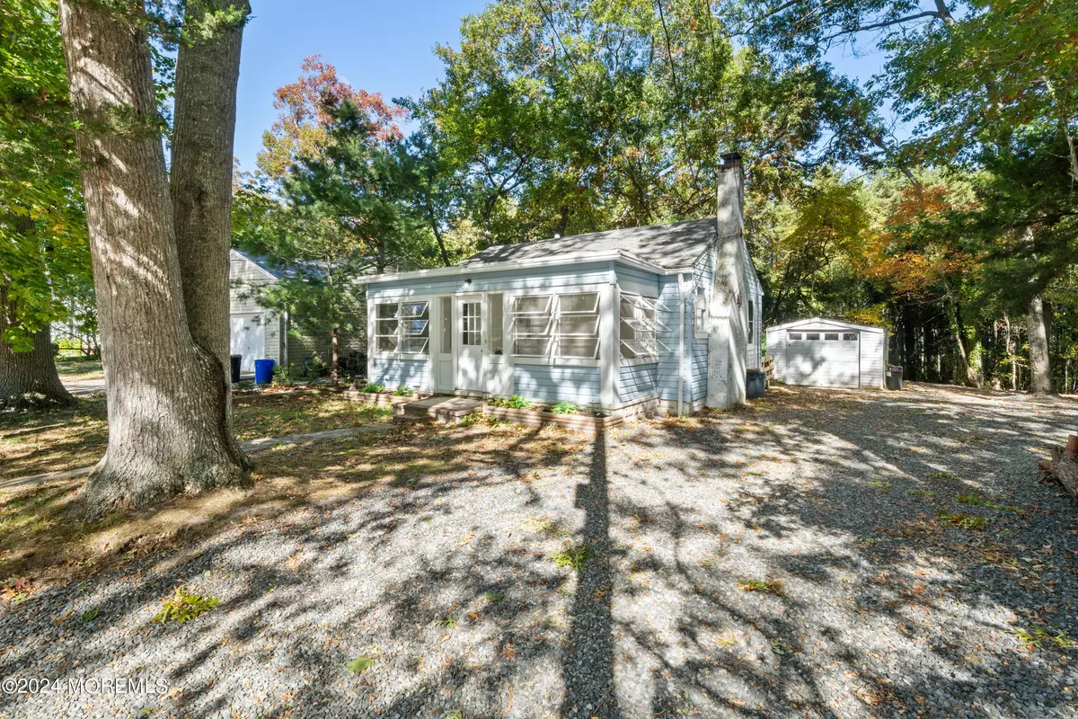 Forked River, NJ 08731,1720 Serpentine Drive