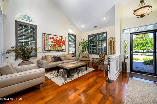 Jackson, NJ 08527,23 Rosecliff Drive