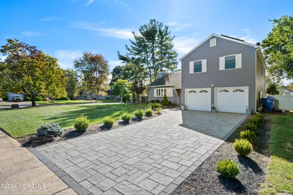 Toms River, NJ 08753,973 Seabury Court