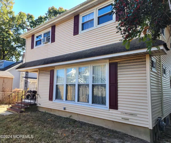 675 Mantoloking Road, Brick, NJ 08723