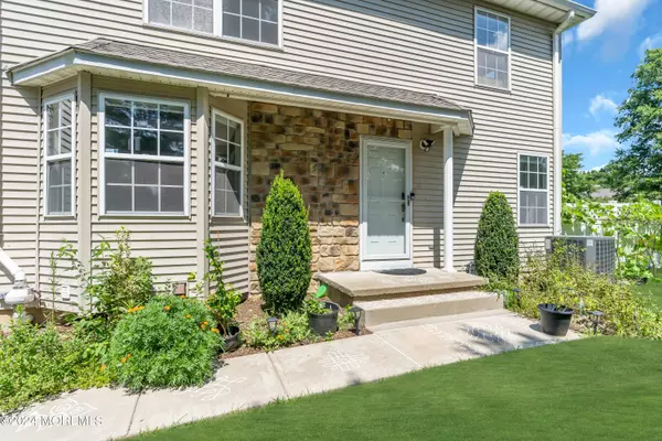 Monmouth Junction, NJ 08852,205 Heskers Court