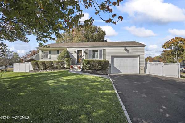 343 Middle Road, Hazlet, NJ 07730