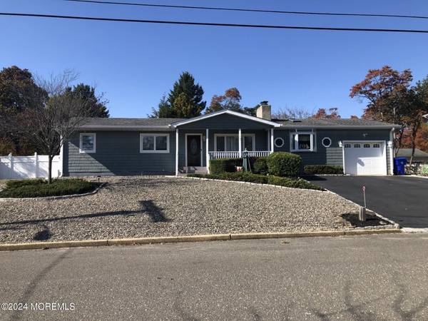 196 Drake Road, Brick, NJ 08723