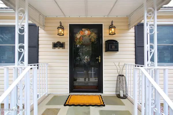 Hazlet, NJ 07734,19 10th Street
