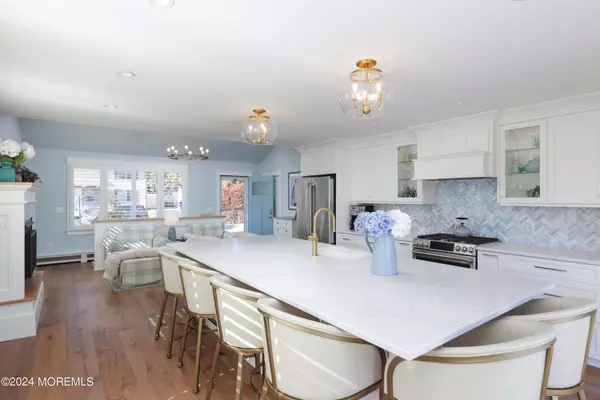 201 Riverside Drive N Brick, NJ 08724