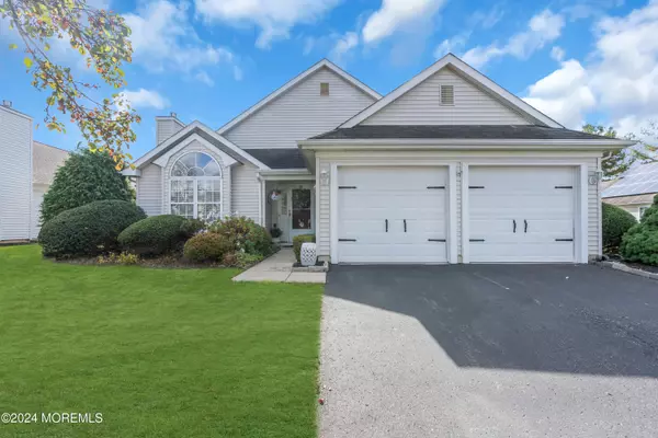 Lakewood, NJ 08701,68 Ivy Hill Road