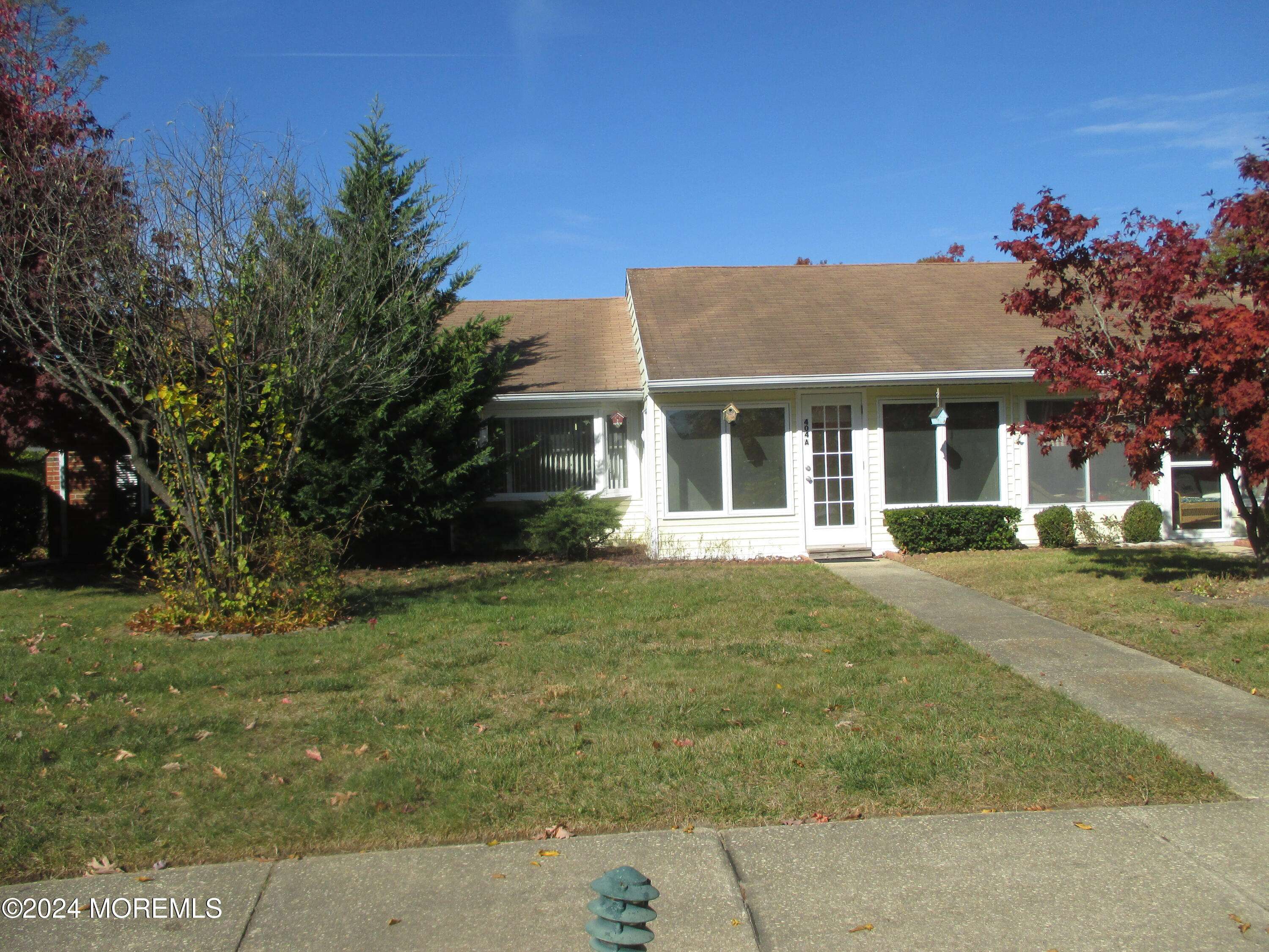 Lakewood, NJ 08701,404 Picardy Court