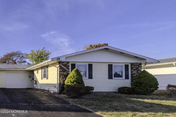 16 Lamb Road, Brick, NJ 08724