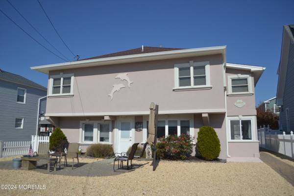 13 Elizabeth Avenue #Lower, Lavallette, NJ 08735