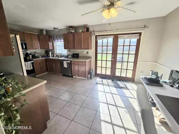 Wrightstown, NJ 08562,218 Platt Avenue