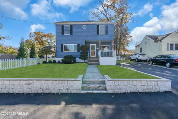 863 Brookside Avenue, Cliffwood Beach, NJ 07735