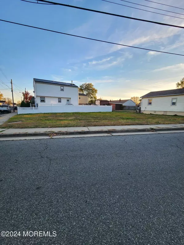 Keansburg, NJ 07734,130 Seeley Avenue