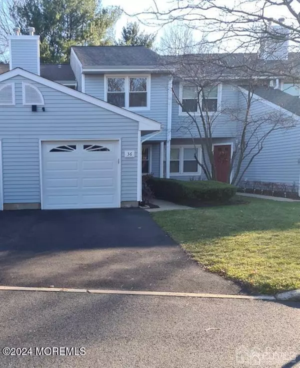 36 Upperbrook Court, Parlin, NJ 08859