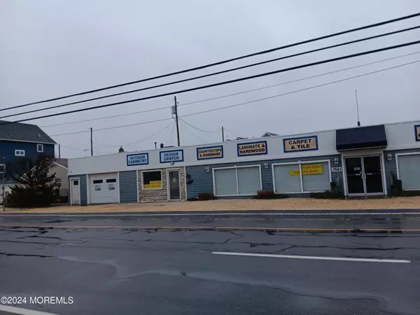 Lavallette, NJ 08735,3561 Route 35