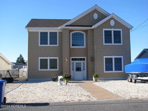 967 Beach Haven West Boulevard, Beach Haven West, NJ 08050