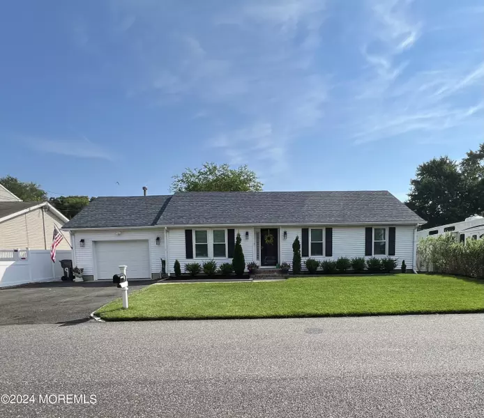 9 Brian Avenue, Brick, NJ 08724